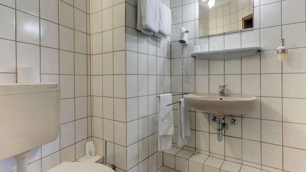 Hotel Luitpold Landshut Rom bilde