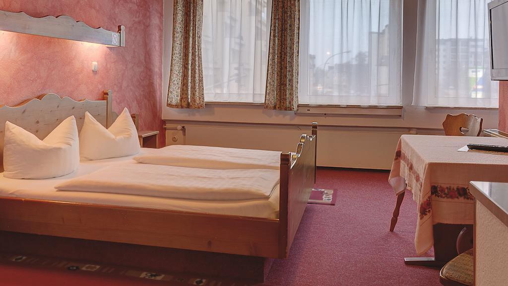 Hotel Luitpold Landshut Rom bilde